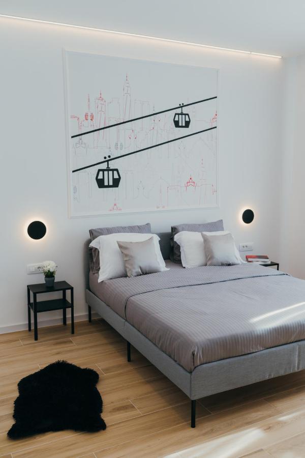 Poppy Downtown Suites Sarajevo Сараево Екстериор снимка